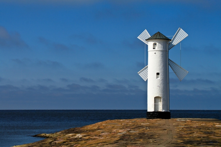 Leuchtturm an der Ostseeküste, Polen