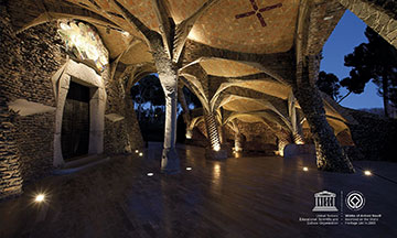 spain-museo-cripta-gaudi
